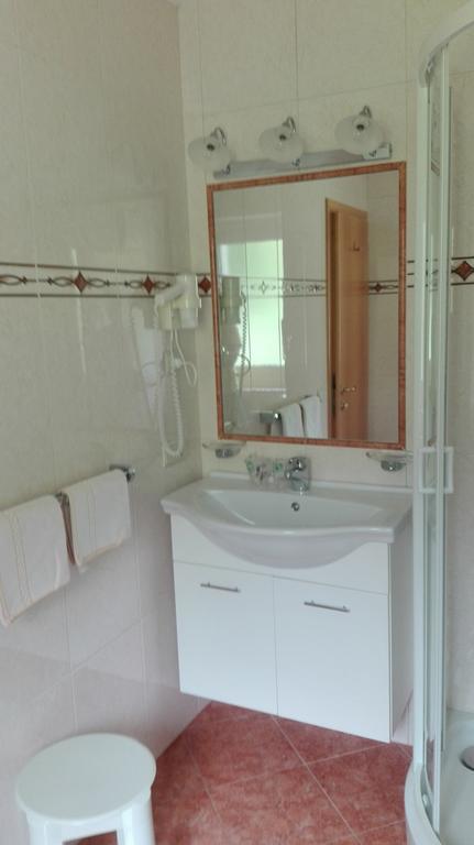 Double Room,265067445:JPEG