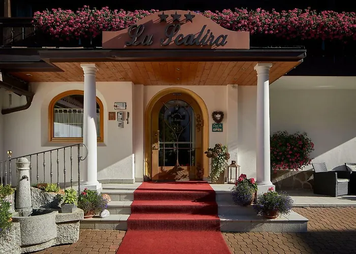 Albergo centrale: Mountain B&B - La Scalira